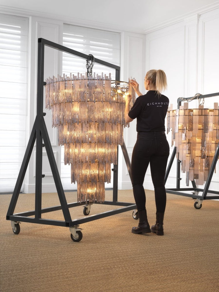 Eichholtz Sale & Outlet Wien – Exklusive Luxusmöbel und Leuchten im Abverkauf - Eichholtz by Home Interior Group